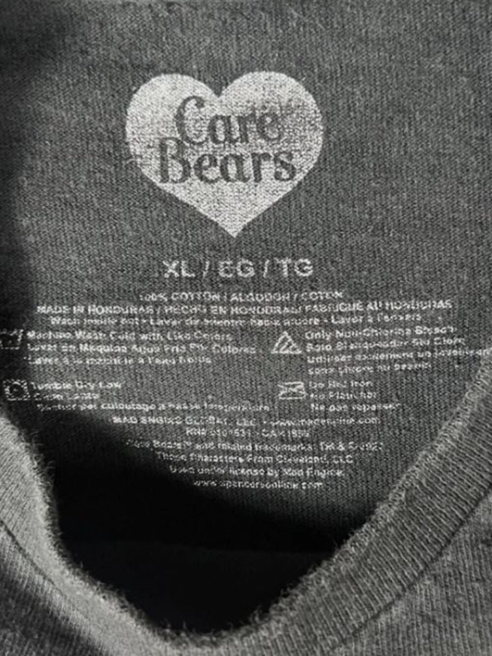 Care Bears “Hug Life” Size XL Short Sleeve Graphic Black Tshirt - Picture 8 of 10